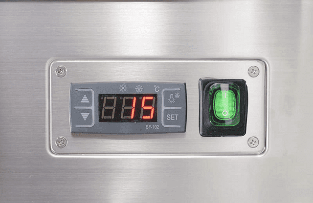 
Smad 500L Automatic Defrost Bakery/Cake Display Fridge with Digital temperature controller