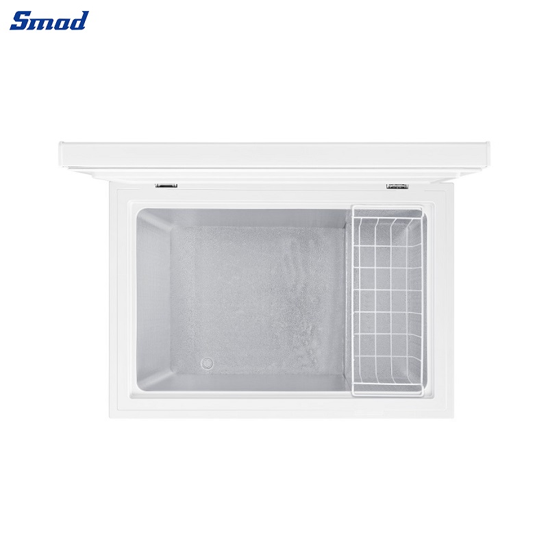
Smad 7 Cu. Ft. Energy Star® Chest Freezer with Power On indicator light